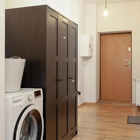 Lejlighed Komfortowe Studia W Centrum Poznania Przy Rynku I Parku By Rent Like Poznań